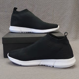 "AS IS" Steve Madden Fast Sneaker Black -12